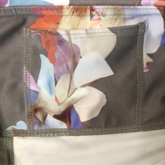 Athleta Elation Paradise Leggings S - Picture 8 of 8